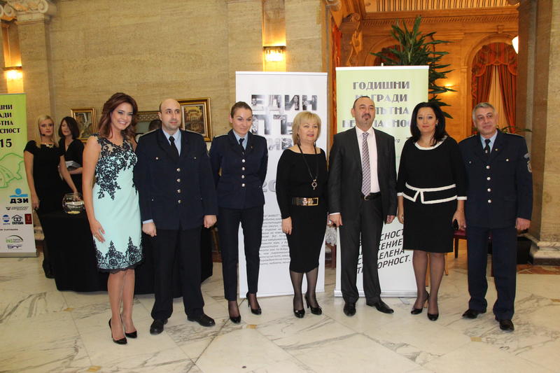  Министър Лиляна Павлова: Пътната безопасност трябва е национална кауза, около която да се обединим всички - 1