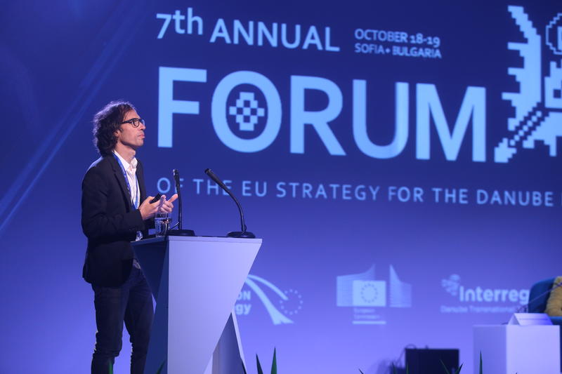 Photo Gallery - The 7th Annual Forum of the EU Strategy for the Danube Region- Opening Session - 25