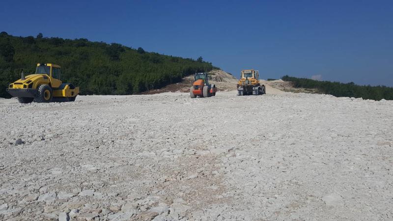 На 15 август започва строителството на нов участък от АМ“Хемус“ – от Белокопитово до Търговище - 21