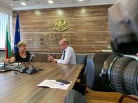 Министър Виолета Комитова: И в управлението има креативност, удовлетворена съм, че решихме много от проблемите на хората