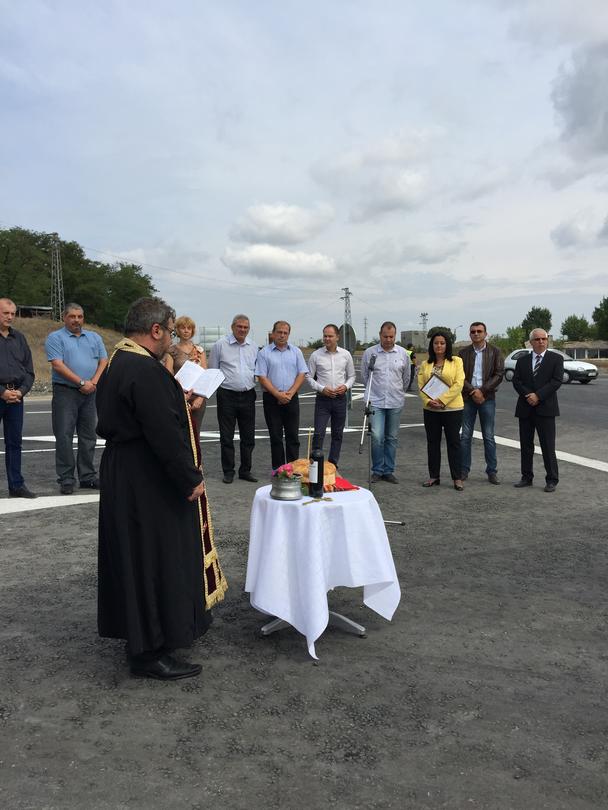 Министър Лиляна Павлова откри рехабилитирания обходен път на Елхово - 1