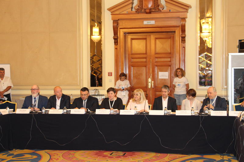 Министър Аврамова: Безопасността на транспортната система зависи от усилията и на институциите, и на обществото