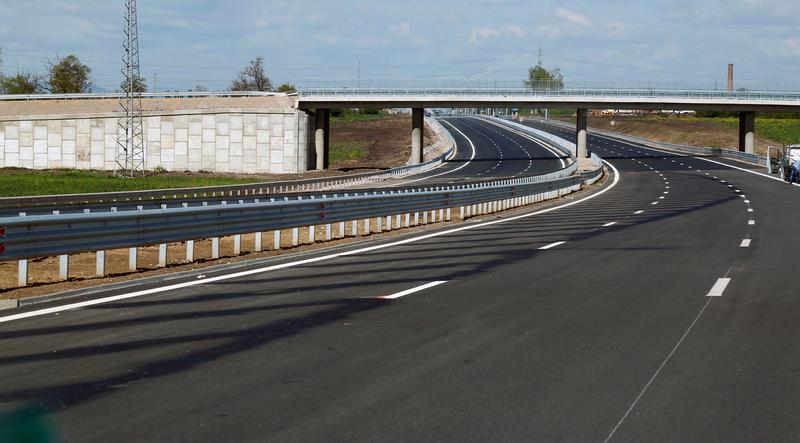 Изцяло е пусната за движение Северна скоростна тангента