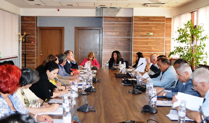  Министър Павлова представи визията за развитие на кадастъра и управлението на етажната собственост 