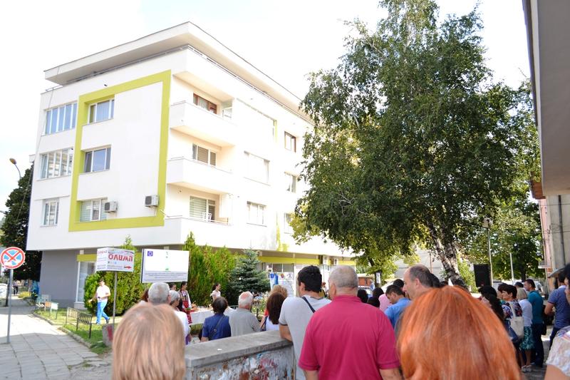 Зам.-министър Николова: МРРБ инвестира над 660 млн. лв. от ОП „Региони в растеж“ в енергийна ефективност на многофамилни и обществени сгради - 2