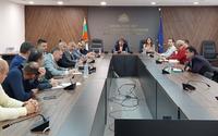 Министър Шишков се срещна с представители на строителния бранш по въпроси за индексацията на договорите за строителство