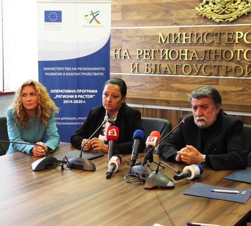 Министър Павлова: 390 млн. лв. ще бъдат инвестирани от ОП „Региони в растеж“ в образователна инфраструктура