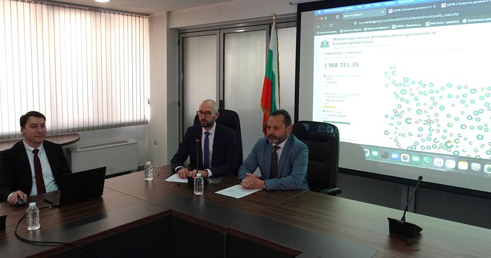 Министър Найденов: Постигнахме прозрачност и по-добро управление на средствата по Инвестиционната програма за общински проекти
