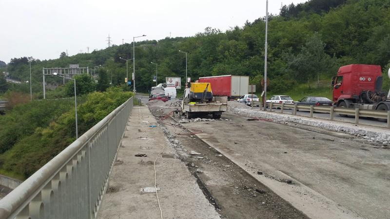  Министър Павлова инспектира ремонта на ул. „Магистрална“ във Велико Търново - 3