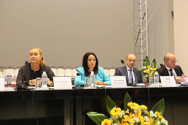 Министър Лиляна Павлова: Първият програмен период даде добра възможност за развитие на регионите. През новия искаме растеж - 8