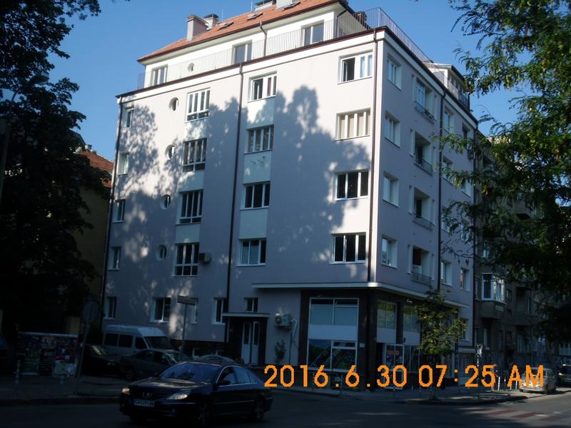 Информация за жилищна сграда, обновена в рамките на проект „Енергийно обновяване на българските домове“ - 10