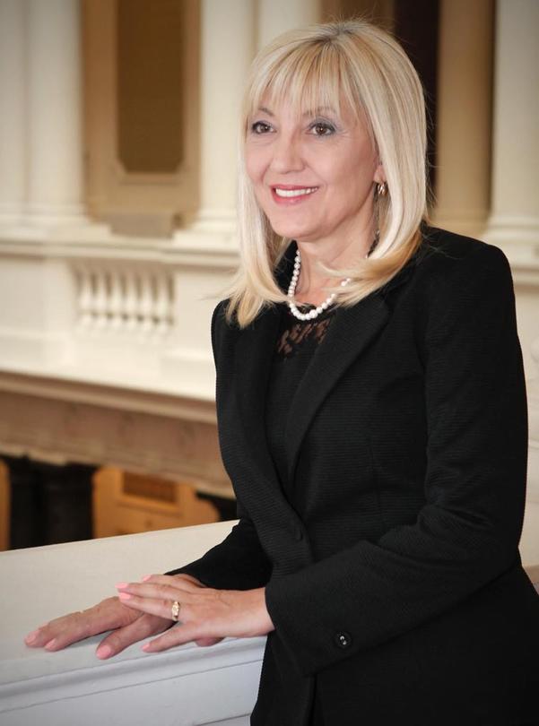 Министър Петя Аврамова ще посети Ямбол