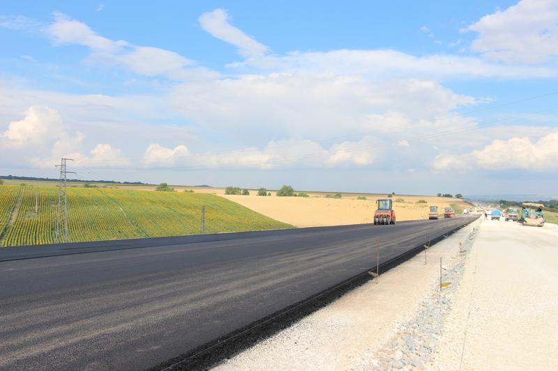  Министър Павлова инспектира строителството на пътен възел Шумен-Белокопитово - 4