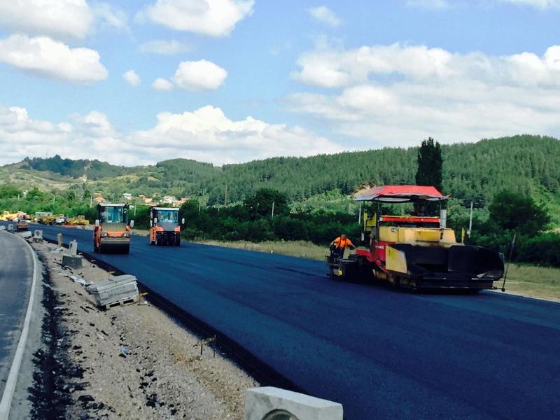 Министър Лиляна Павлова: Физическото изпълнение на Лот 2 на АМ „Струма“е 73% - 5