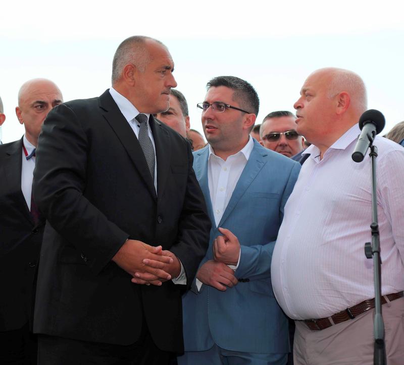 Почиващите на Южното Черноморие пътуват по четирилентов път в участъка между Поморие и Ахелой - 1