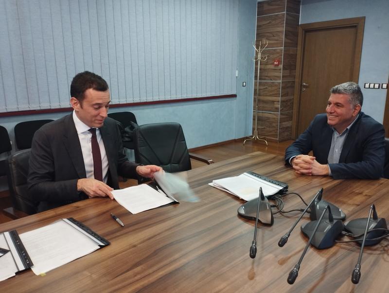 Министър Цеков подписа 723 споразумения със 191 общини за финансиране на общински проекти - 2