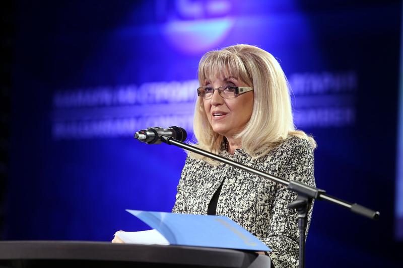 Министър Петя Аврамова: Големите проекти трябва да бъдат изпълнени качествено и в срок - 3