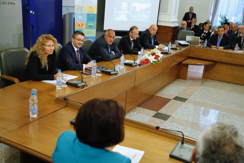 416 учебни заведения ще бъдат обновени с 624 млн. лв. по ОПРР - 1