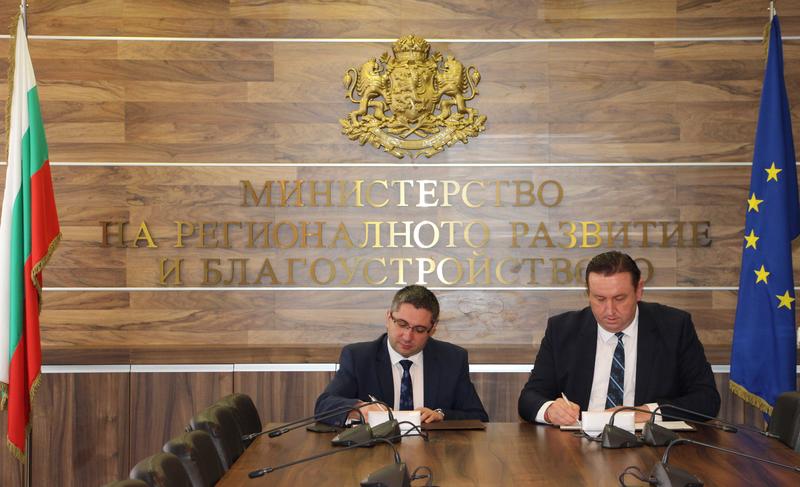 С до 24 000 лв. МРРБ ще финансира изработването на проект за консервационно-реставрационни дейности на минералната баня в село Ягода