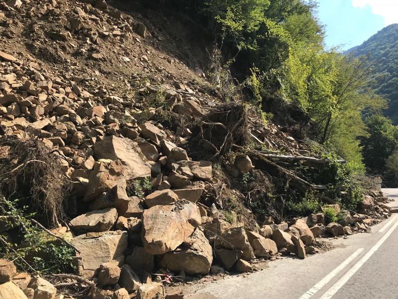 От следващата седмица започват дейности за цялостното отваряне на пътя до Рилския манастир - 2