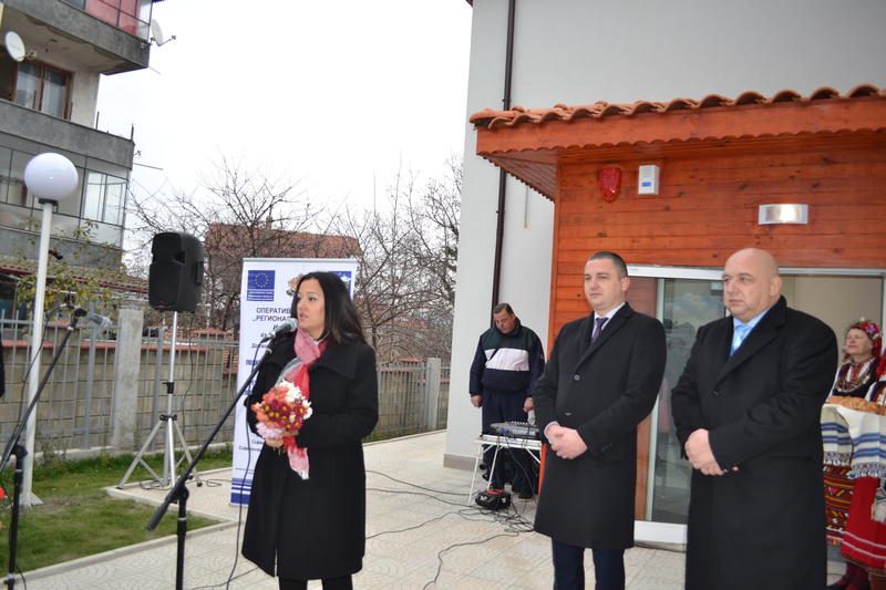 Министрите Лиляна Павлова и Красен Кралев откриха Център за настаняване от семеен тип за деца и младежи с увреждания във варненското село Тополи