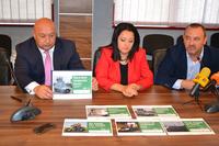 Министър Лиляна Павлова призова за съвместни усилия на властите, неправителствения сектор, бизнеса и обществото за намаляване на жертвите по пътищата