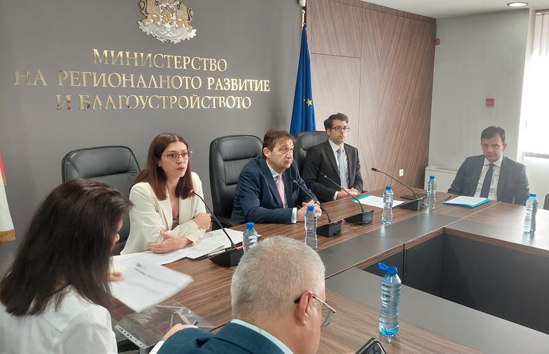 Предстои обявяване на нова процедура за подкрепа на малки и средни предприятия в трите въглищни региона на страната