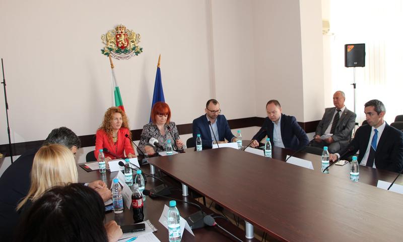 Зам.-министър Деница Николова: Новото статистическо райониране на страната цели балансирано развитие на регионите и по-висок икономически растеж - 2