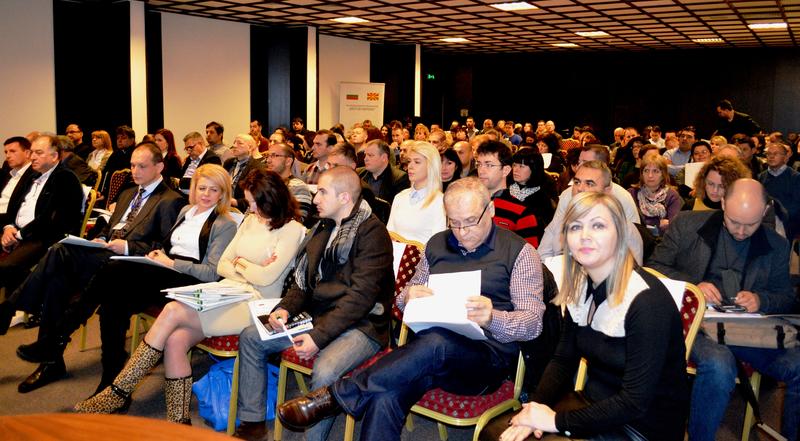 Близо милион души от пограничните райони могат да се възползват от проектите по програмата за трансгранично сътрудничество между България и Македония - 3