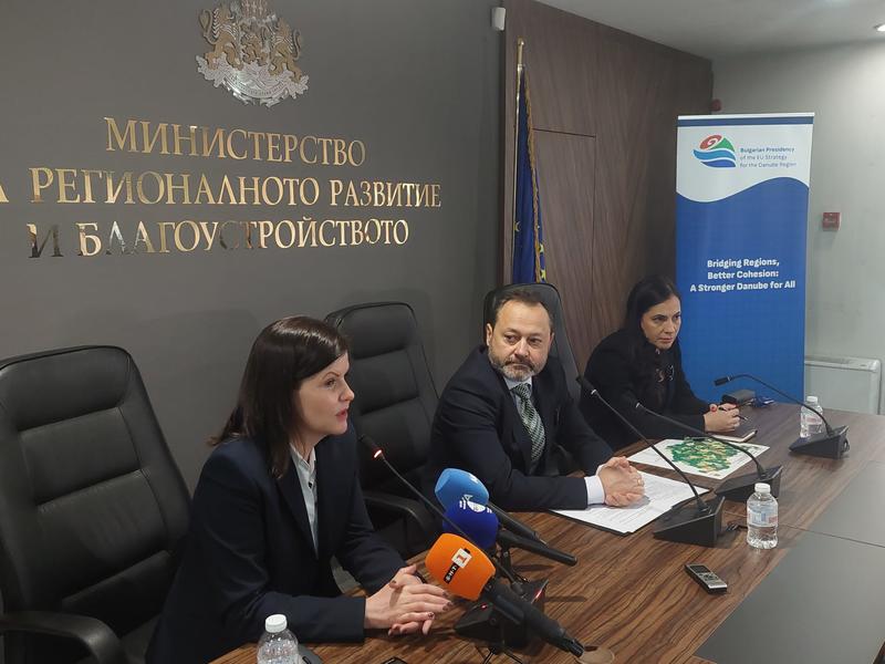 Дигитално проследяване на всеки 14 дни на финансирани обекти по Инвестиционната програма за общински проекти