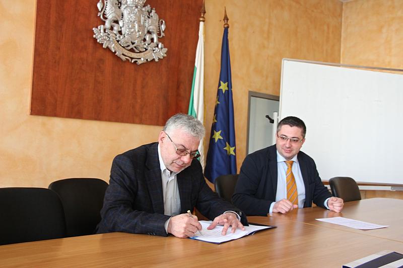 Подписани са договори за подготовка на Регионални прединвестиционни проучвания за ВиК проекти в 14 области - 1