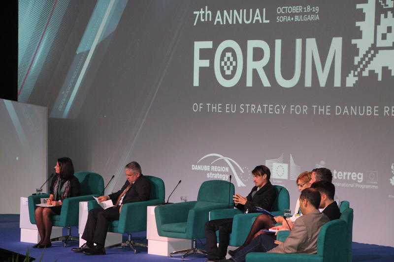 Photo Gallery - The 7th Annual Forum of the EU Strategy for the Danube Region - Day 2 - 4
