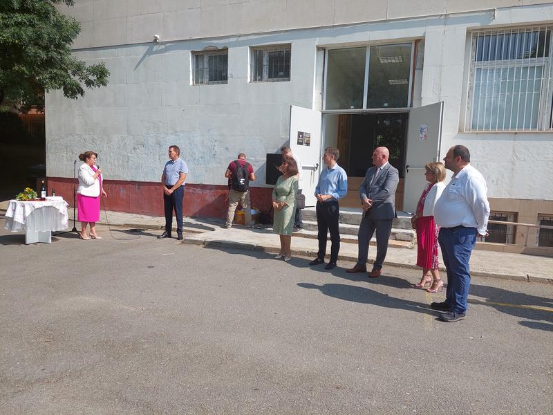 Minister Koritarova: We modernized 450 educational institutions in the country - 4