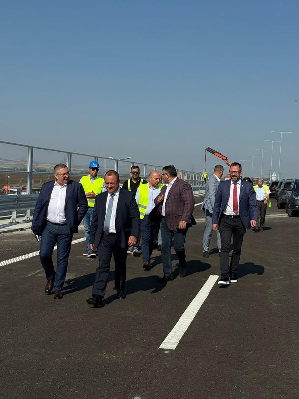 Министър Иванов: Цялата магистрала „Европа“ ще бъде пусната в експлоатация до средата на месец септември - 13