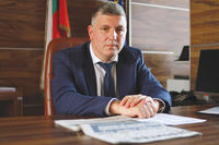 Министър Андрей Цеков в интервю за в. „Строител“: Предстои много работа за строителния бранш
