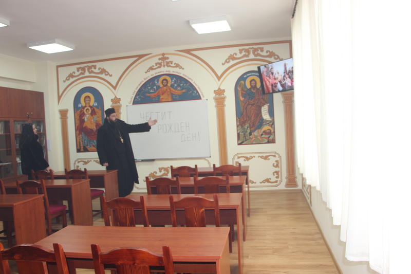 Министър Павлова посети манастирския комплекс „Св. Йоан Предтеча“ в Кърджали