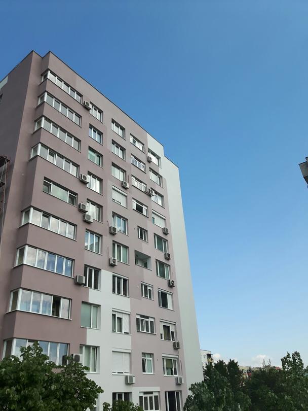 Министър Павлова: До края на годината 90% от одобрените за саниране сгради в Благоевград ще бъдат готови - 7