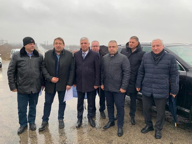 Министър Шишков: До половин година пускаме движението по 7-километров участък от скоростния път Ботевград – Видин, между Новачене и Скравена - 3