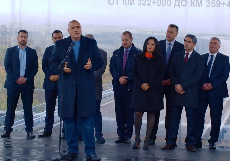 Лиляна Павлова: С пускането на Лот 2 на АМ „Струма“ времето за придвижване между София и Благоевград става 40 минути - 6