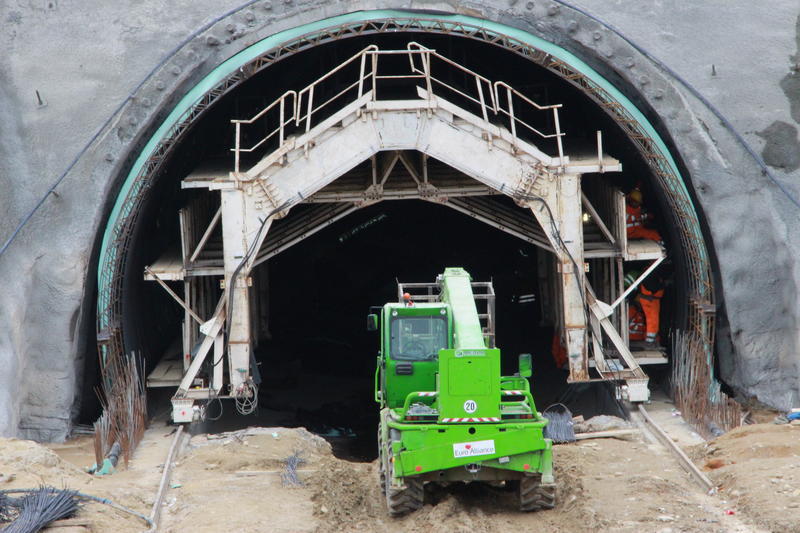 Министър Павлова инспектира ЛОТ 2 на АМ „Струма“ - 5