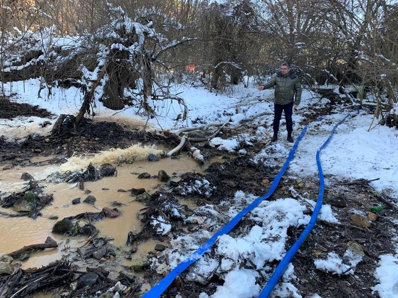 Проучване на алтернативни водоизточници от спелеолога Атанас Русев