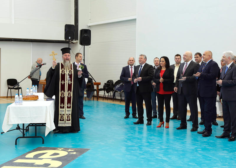 Министър Павлова: Националната програма за енергийна ефективност на многофамилни жилищни сгради е единствено в полза на хората - 11