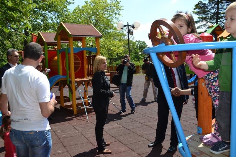 Министър Терзиева: Тази година рестартираме замразената през 2009 г. пречиствателна станция за питейни води на гр. Сливен