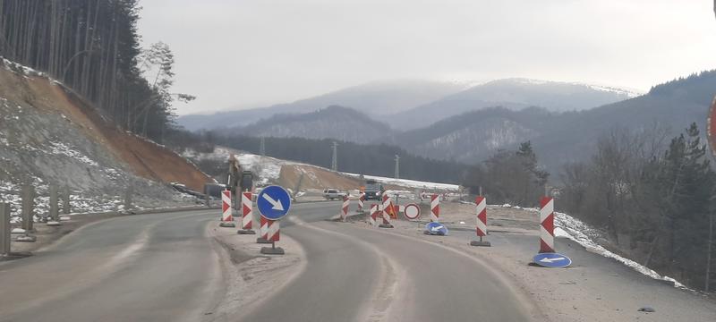 Строителите на автомагистрала „Европа“ ще бъдат глобени заради лошата организация на движението - 6