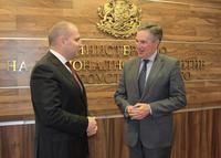 Възможности за сътрудничество в областта на пътната и ВиК инфраструктура обсъдиха вицепремиерът Гроздан Караджов и Н. Пр. Алехандро Поланко