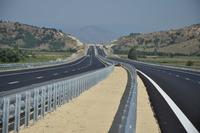    Лот 4 на АМ“ Струма“ е в отлично състояние, твърденията за напукана отсечка са манипулация 