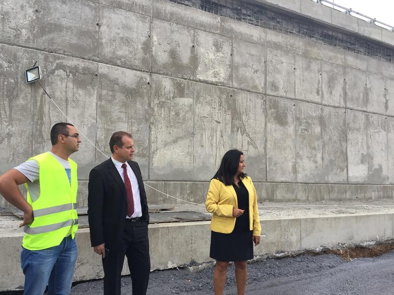 Министър Лиляна Павлова направи внезапна проверка на строителството на Западната дъга на Софийски околовръстен път - 4