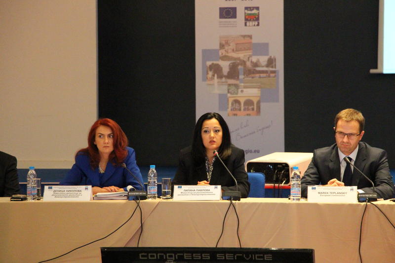 Министър Лиляна Павлова: Европейската комисия  отпуска 18 млн.лв. за отчуждителните процедури на Северна скоростна тангента