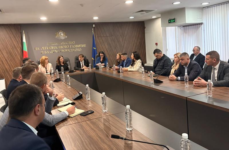 Министър Шишков: Започваме активно да решаваме проблемите на София - 1