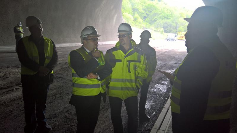 Министър Николай Нанков: До края на месец юни трябва да са готови тунелите „Витиня“ и „Ечемишка“ на АМ „Хемус“ - 3